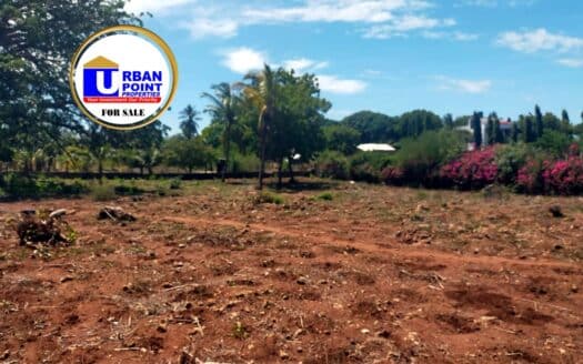 3/8th acre prime plot in Kikambala