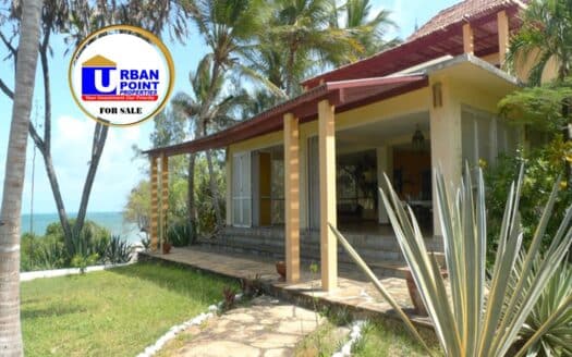 3 Bedroom Beach Villa on 1.7 acres in Malindi