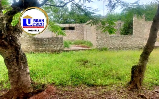 3rd row 0.5 acres prime plot in Kikambala