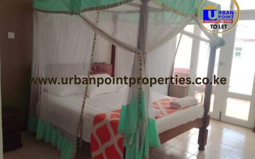 3 bedroom Masionette furnished, beach front in Nyali