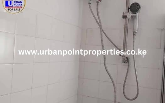 1acre property consist of 5 bedroom Masionette own compound plus 2units of 1bdm and 1unit of 2bdm in Nyali off link road.