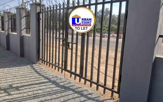 To let yard in Mombasa malindi highway in Nyali